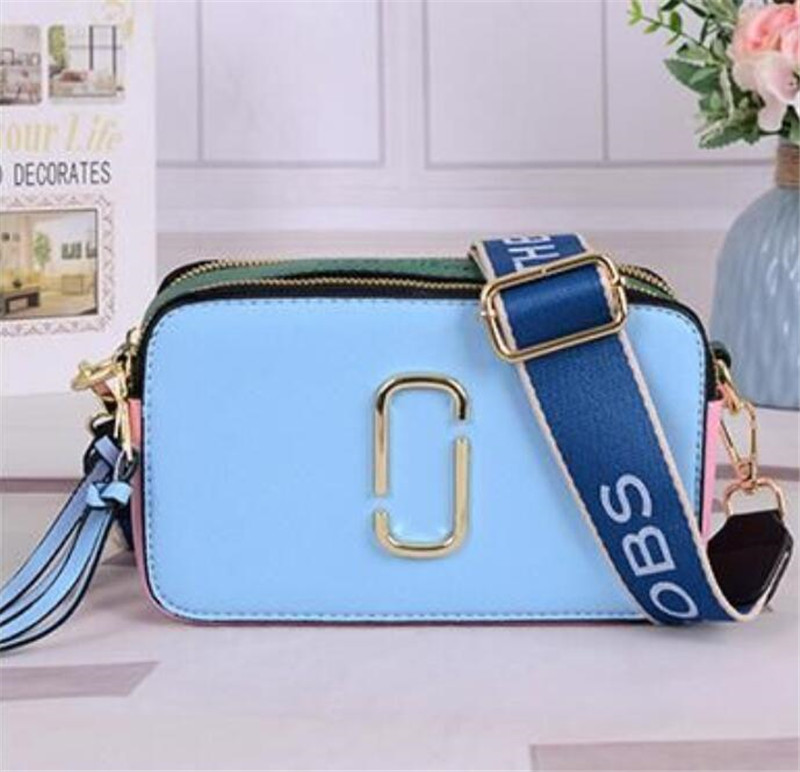 

Designer Women Camera Bag New 2022 Contrast Color Small Square Bag Trend Letter Single Shoulder Messenger Bags Wholesale 20-12-7cm M003, Blue