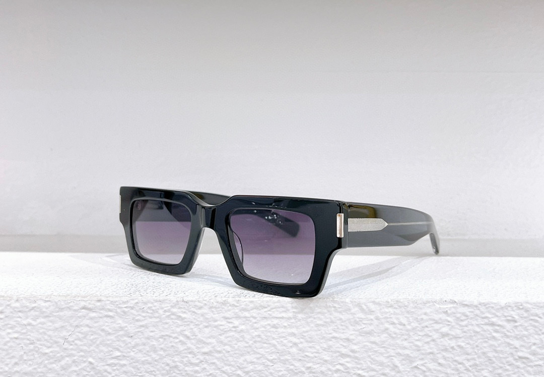 

Funky Sunglasses For Men Women Summer 572 Style Anti-Ultraviolet Retro Plate Full Frame Glasses Random Box