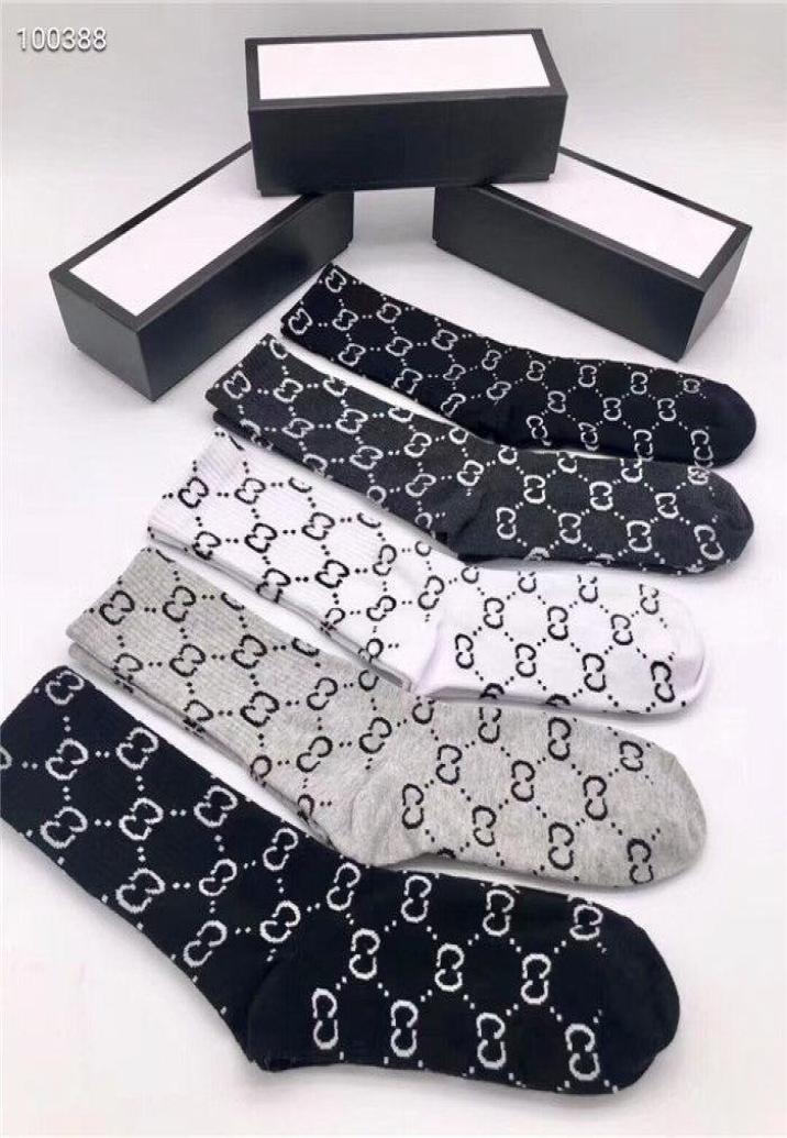 

Designer Mens Womens Socks Five Pair Luxe Sports Winter Mesh Letter Printed Sock Embroidery Cotton Man Woman With Box6712577, 1 box =5 pairs =1 box