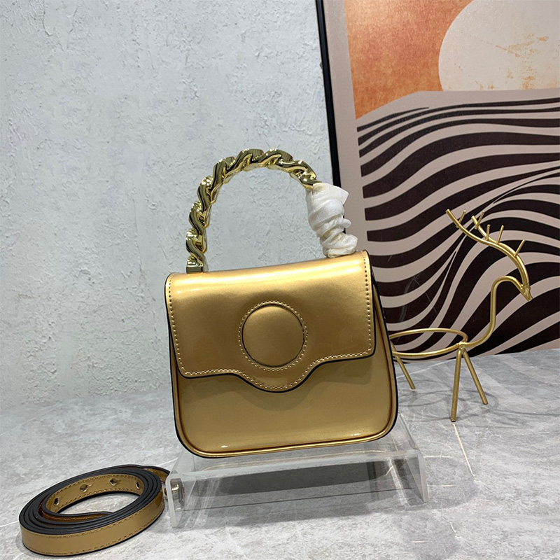 

Designer Bag Womens Gold Leather Tote Fashion magnetic buckle clamshell bag Womens fashion exquisite chain bag