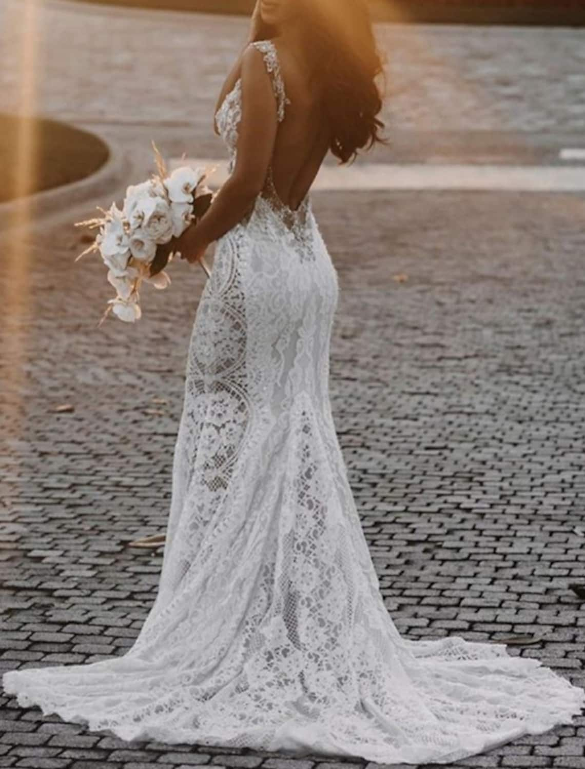 

Beach Open Back Sexy Boho Wedding Dress 2023 Sleeveless V Neck Lace Appliques Crystals Beading Bridal Gowns Robe De Mariee Civil For Women, Ivory