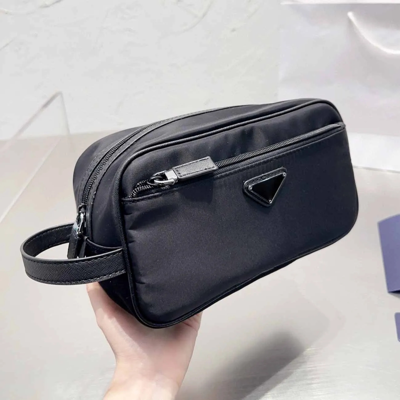 

Designer Clutch Bag Nylon Washing Purse Camera Handbags Classic Multifunction Zipper Coin Wallet, Black