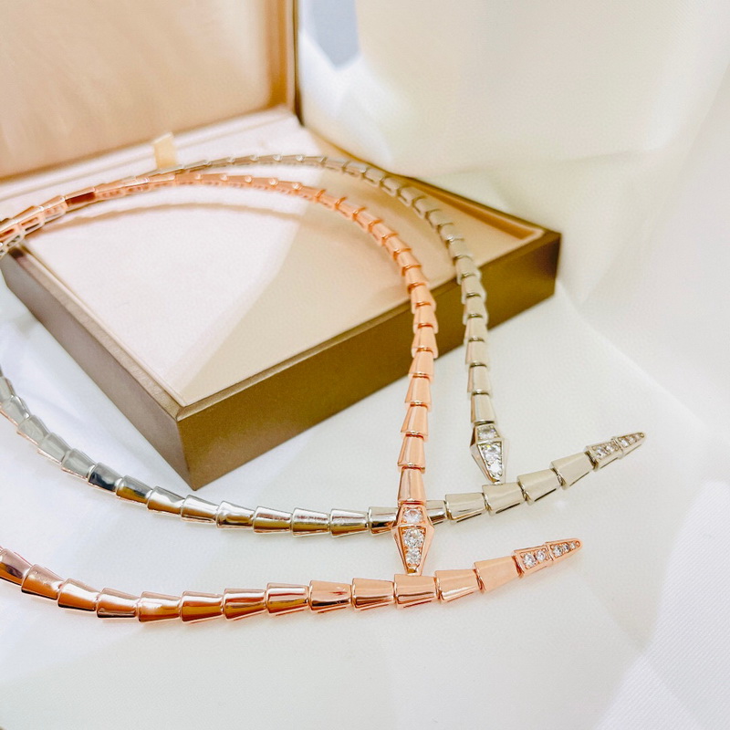 

Designer Collection Style Dinner Party Chokers Necklace Head Tail Settings Diamond Plated Gold Color Snake Serpent Snakelike Thin Necklaces Pendants 3 Color