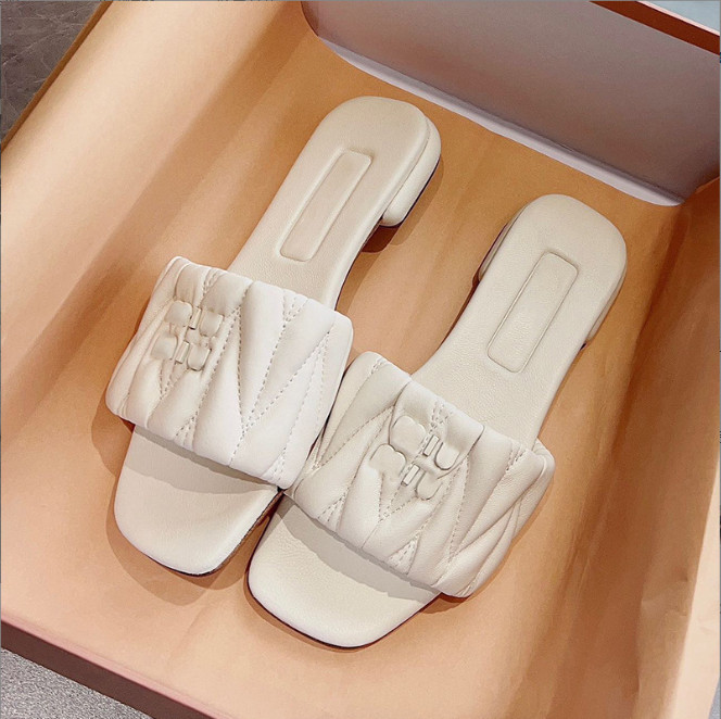 

Designer Slippers Women luxury Genuine Leather Sandals Summer Flat Slipper sheepskin fashion beach shoes 35-41, Beige