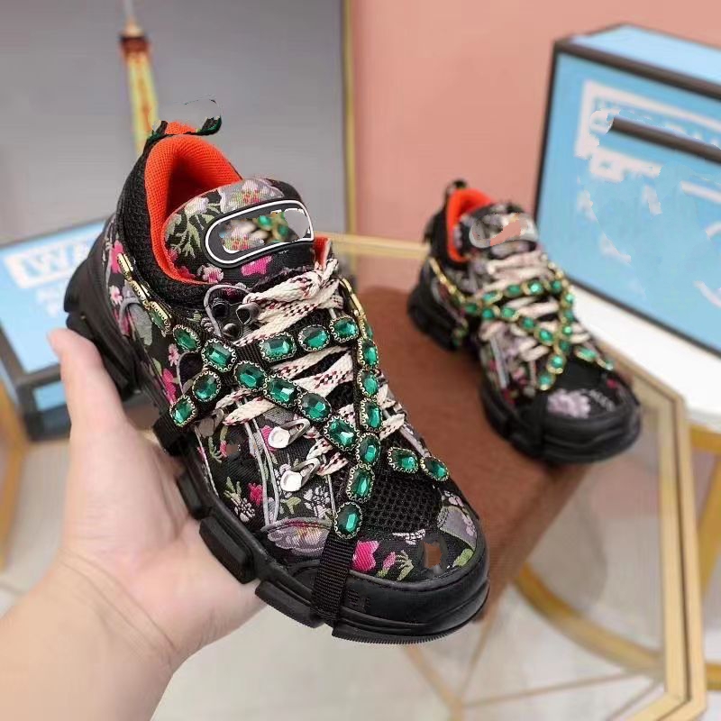 

Designer mens womens Casual Shoes Flashtrek trainers retro thick fashion all-match thick bottom removable crystals oversize outdoor mountain climbing
