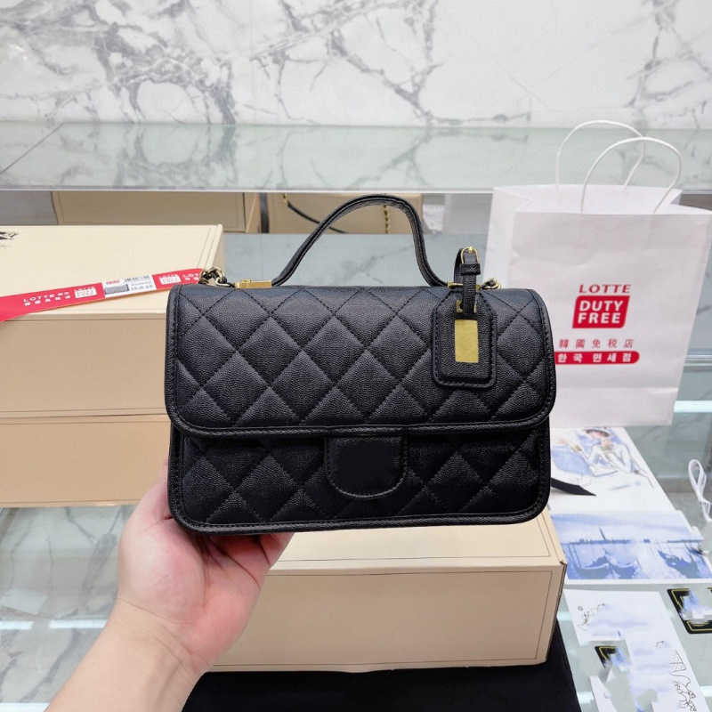 

2023 new leisure caviar 22K mailman bag fashion cross-body cowhide tofu bag portable women's bag, Gray