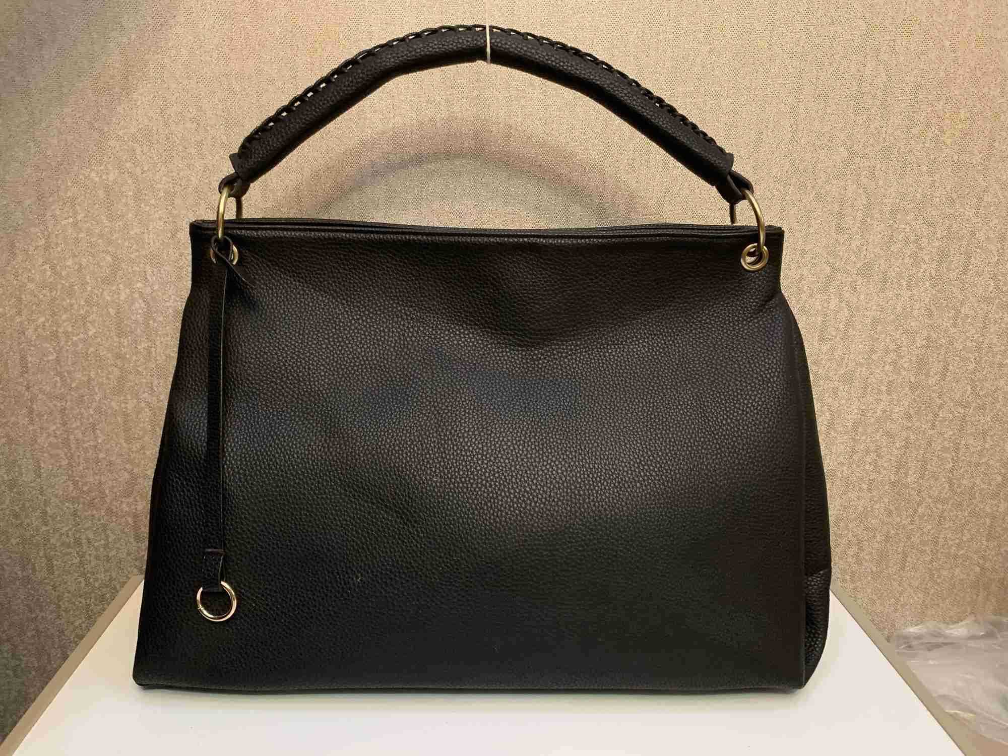 

Designers Fashion Luxury Flower Ladies Crossbody Bag Handbags On Chain Famous Women Shoulder Bags Shopping Bag, Black embossing flower