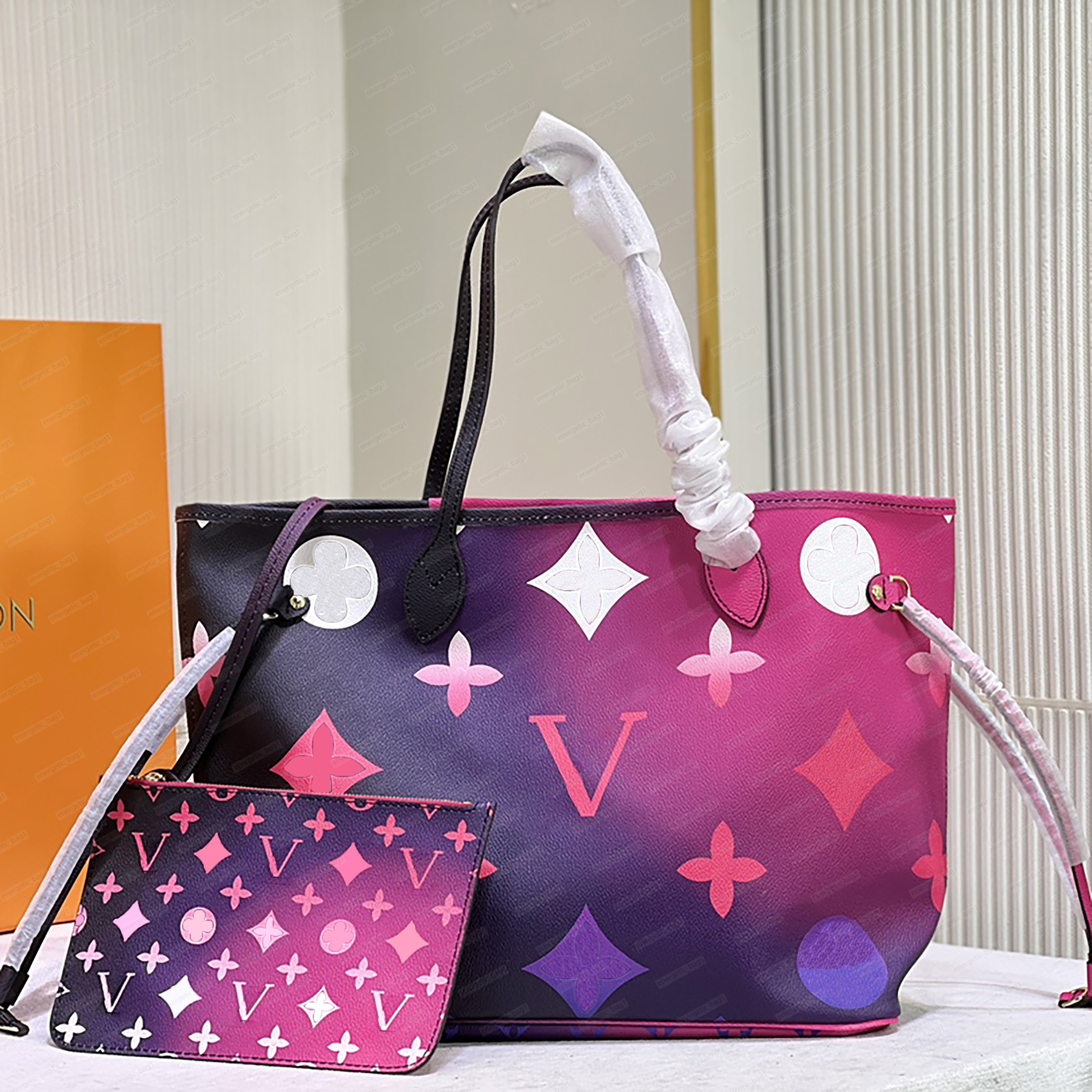 

Fashion Ladies Designer Bags Gradient Iridescent High Quality Shopping Bag Canvas Classic Handbags Tote Bags with Shoulder Strap Clutch Bags L Bags Flower Embossed, White