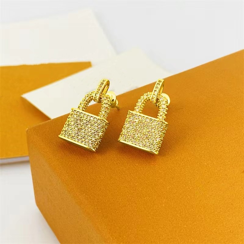 

Mixed Simple 18K Gold Plated 925 Silver Luxury Brand Designers Letters Stud Geometric Famous Women Round Crystal Rhinestone Pearl Earring Wedding Party Jewerlry