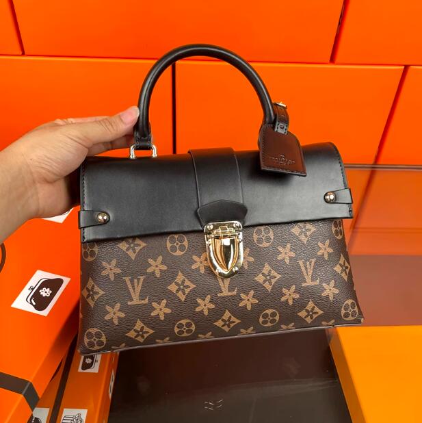 

2023 New style tote bag LOCKY BB designer bags fashion women Bags leather handbag shoulder messenger package luxury brand color matching M44141, Blue