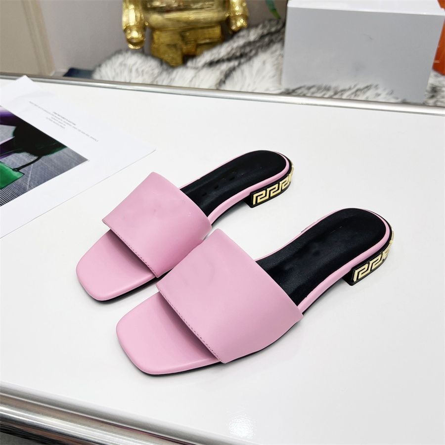 

Designer women slippers for womens leather Luxury slippers sandals thick bottom sandals sandals in the summer pink wear flat heel slides beach sandals