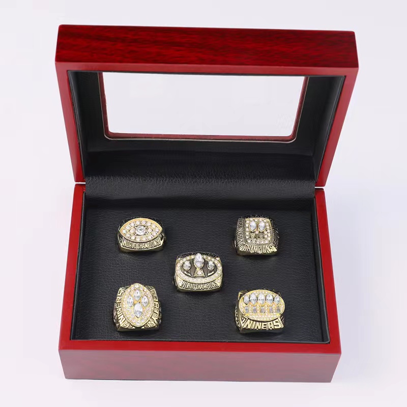 

2023 wholesale bags Football 1981-2012 Championship Ring fashion Gifts from fans and friends leather Bag Parts & Accessories