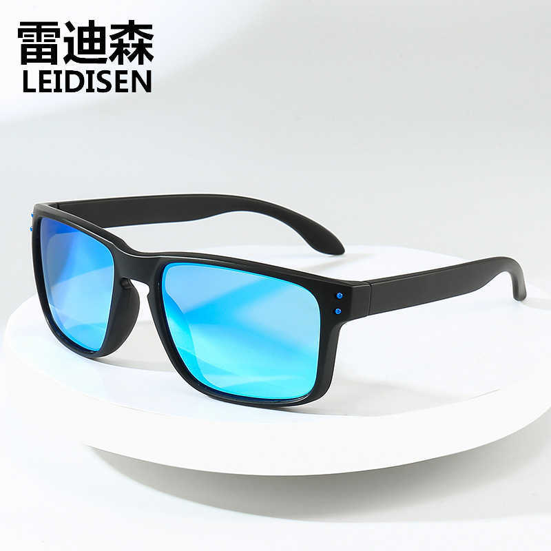 

Frames New TR90 Men's polarized Outdoor riding meter nail sunglasses 2973
