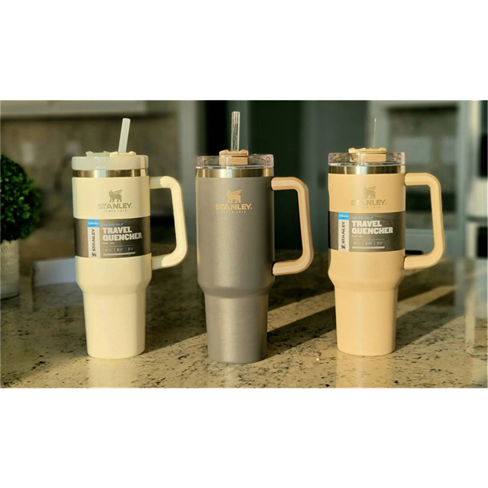 

40oz with Logo Stainless Steel Tumblers Handle Lid Straw Big Capacity Beer Mugs Water Bottle Powder Outdoor Camping Cup Vacuum Insulated Drinking GJ0308, Yellow