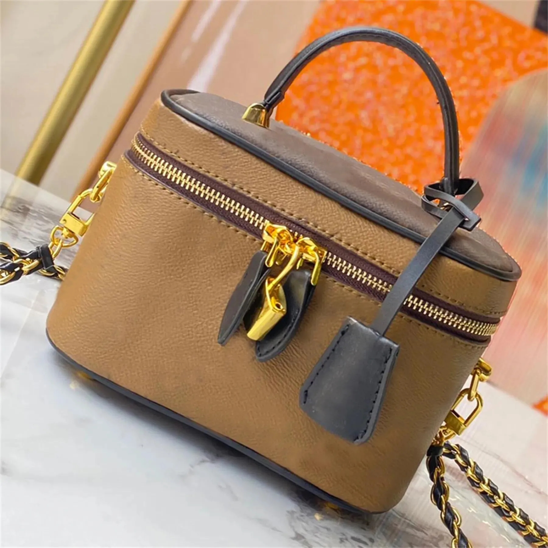 

VANITY PM M45165 M45780 leather shoulder Crossbody Bag Designer Handbags women with strap cosmetic bags, Customize