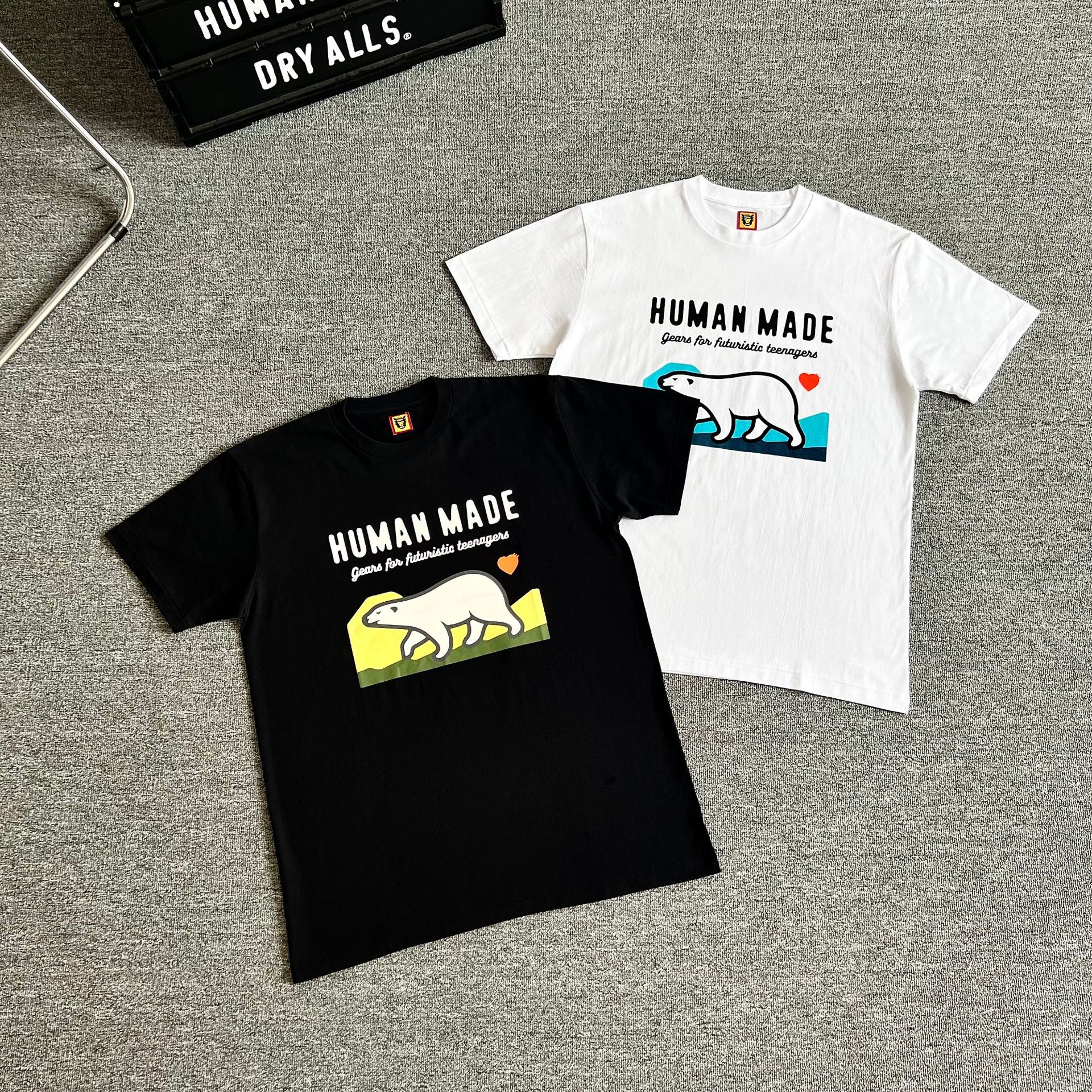 

23SS Black T Shirt Men's Plus Tees Woman Tee Print 1 Quality Fashion Cotton Short Sleeve