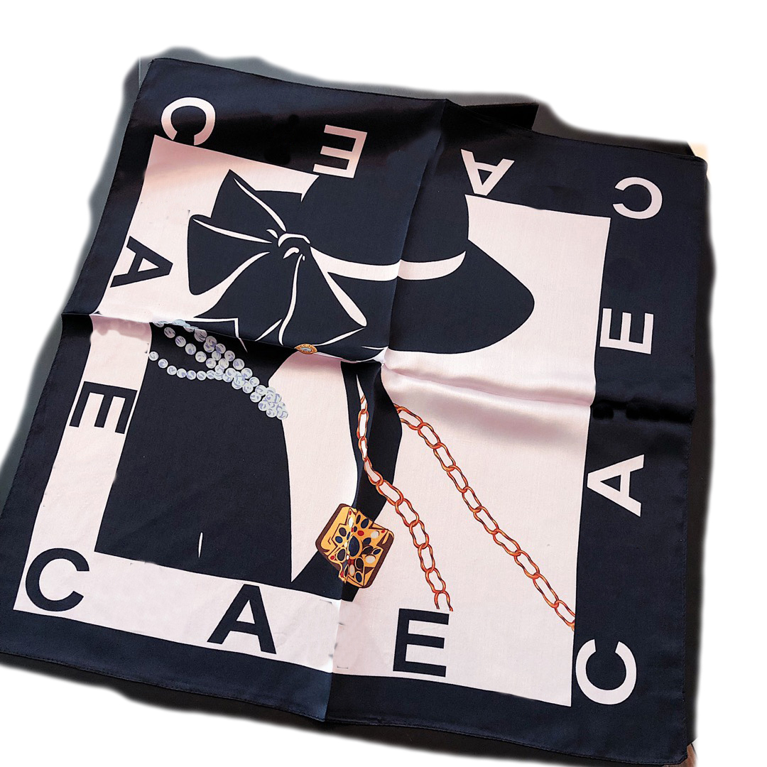 

Fashion Silk scarf Real Silk Designer brand Small square scarf Scarf Head Scarf Simple Women Letter Print 53x53cm