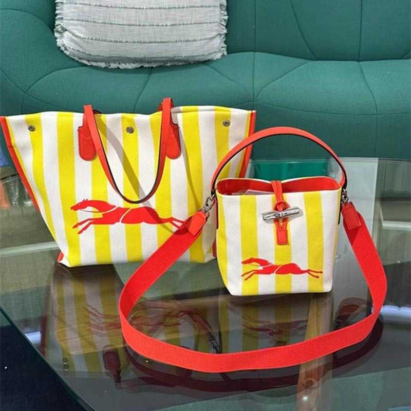 

French LC Canvas Tote Bag WOMEN designer bags Bucket Large Capacity Women's Dumpling Bag Single Shoulder Bag 230318, Bucket--17*19cm