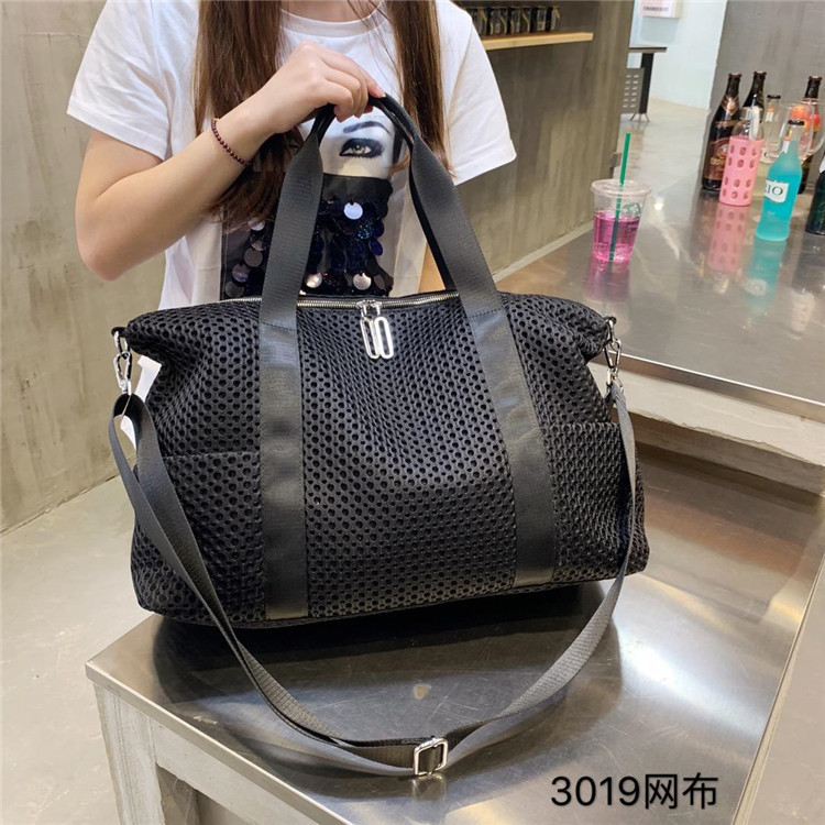 

Niche design large capacity single shoulder bag 2023 mesh fabric all-in-one unisex travel bag short distance travel leisure handbag, Black as the picture
