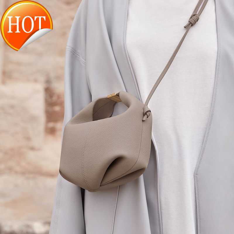 

Shoulder Bags Niche design bag Museum French polene women's fashion leather poleno One Messenger BagESSPLH, Lilac gift box