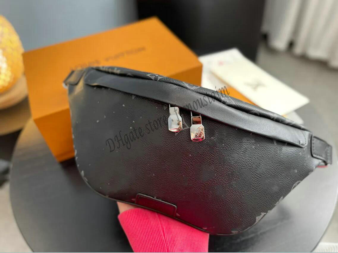 

Bumbag Cross Body Waist Bags Temperament Bumbags Fanny Pack Bum embossing flowers Famous soft leather Luxurys designers bags Serial Number, 02