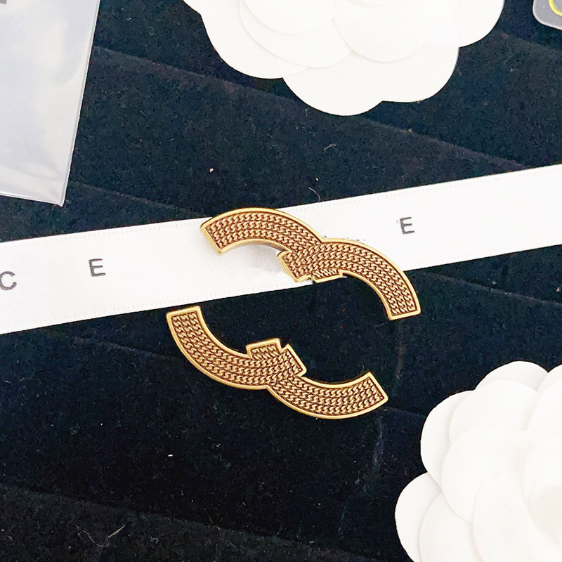 

Designer Gift Brooch 18k Gold Brooch Women Stamp Pins Brooch Spring Vintage Design Jewelry Accessories Exquisite Design With Box