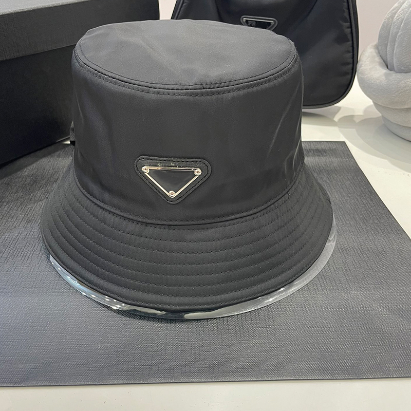 

Luxury Bucket Hat Designer Sun Prevent Outdoor Fishing Hat, Red