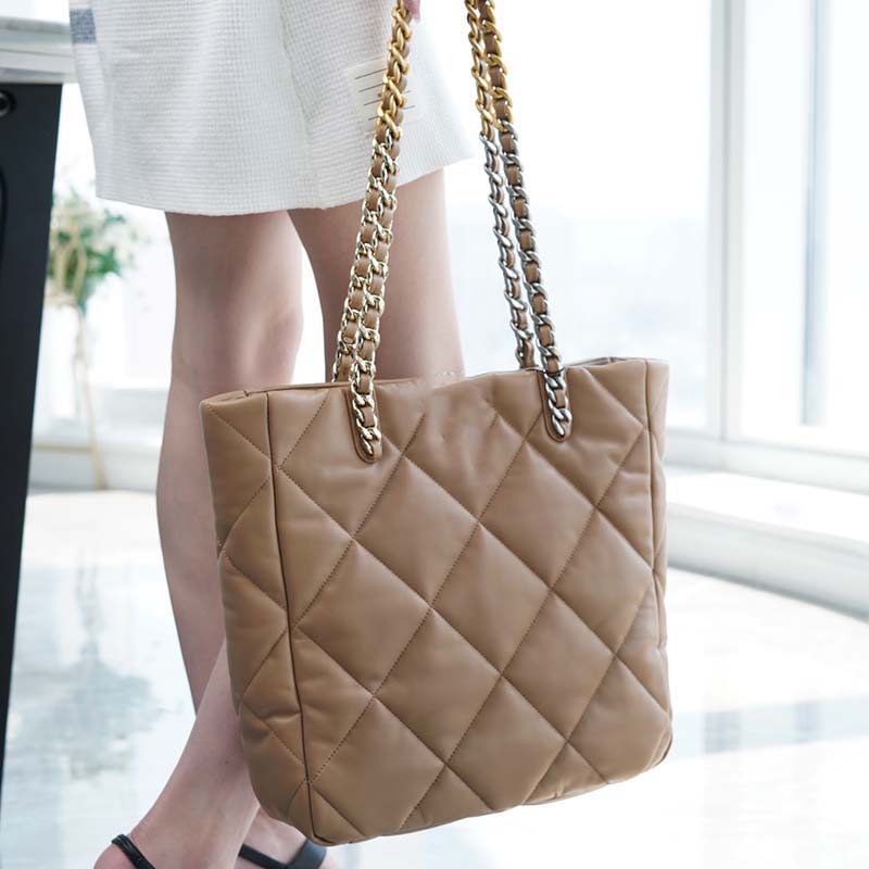 

The briefcase Tote Bag Lady Famous Designer Cool Practical Large Capacity Plain Cross Body Shoulder Handbags Women Great Purse Crossbody Casual Square Leather, Camel2