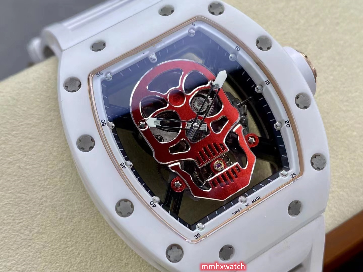 

YS RM52-01 Watch size 49.8*44.3*16.4mm with tourbillon movement sapphire glass mirror natural rubber strap waterproof, As shown