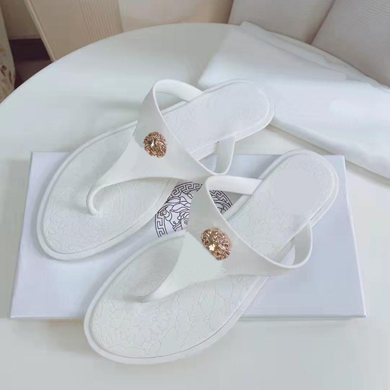 

Women Shoes Designer Slipper Flip Flops Hollowed Out Sandals Rubber Beach Slides Outdoor Non-slip Casual Sandal Fashion Summer Flatform With Box