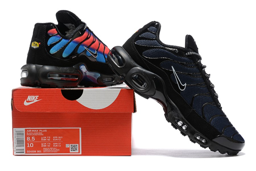 

Now colors good quality running shoes TNs size 40-46, 030