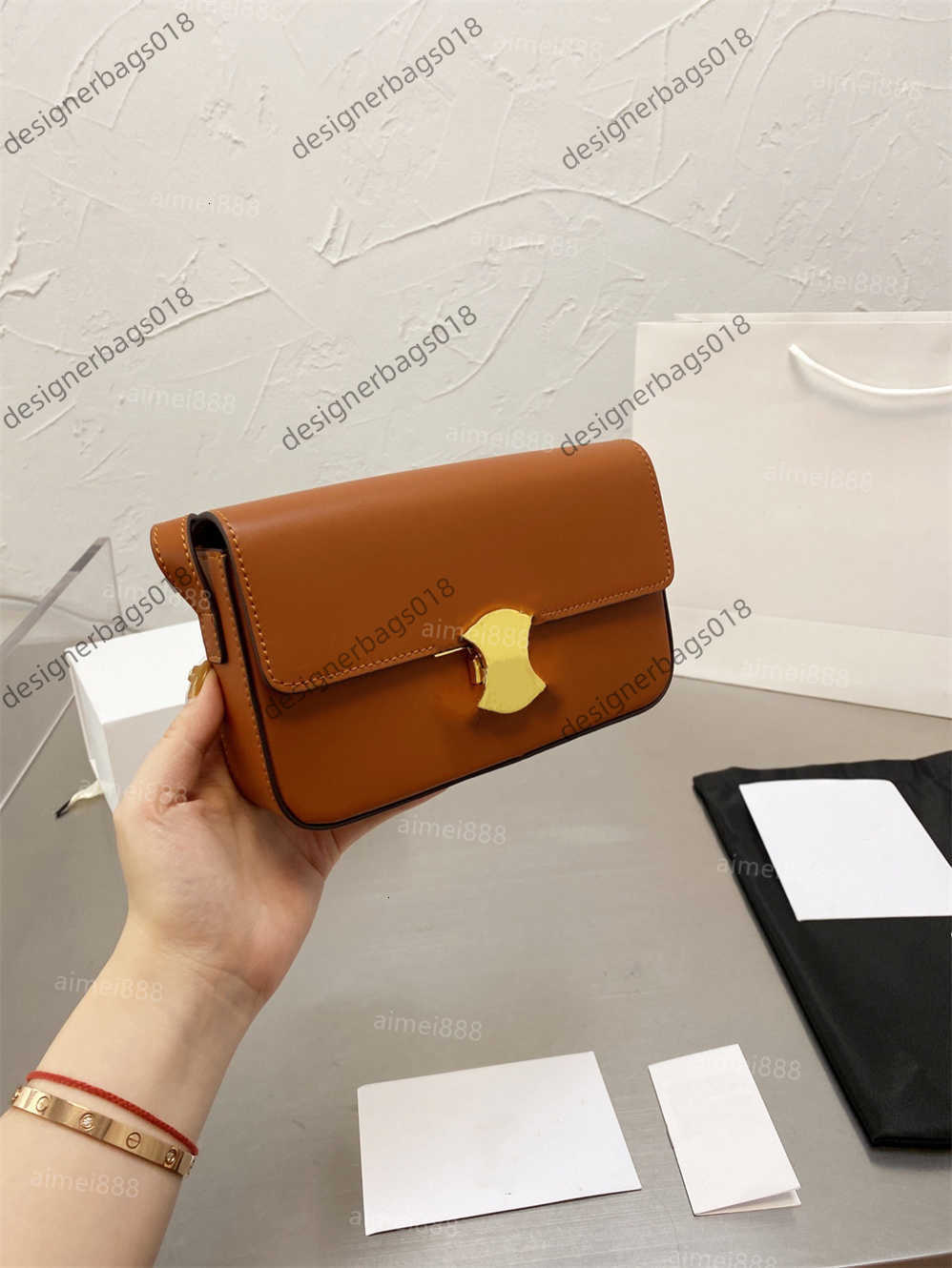 bags 2021Top leather Triomphe shoulder women's men's hand flip horizontal satchel luxury designer fashionable evening banquet