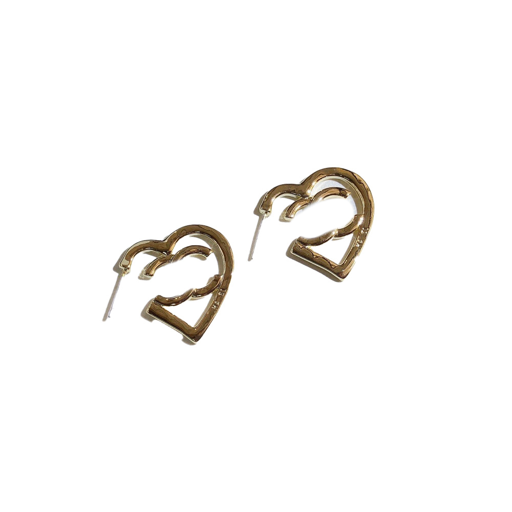 

Designer Heart Earrings Ear Stud Designers Brand 18K Matte Gold Plated Double Letters Fashion Women Temperament Earring Wedding Jewerlry Classic Style