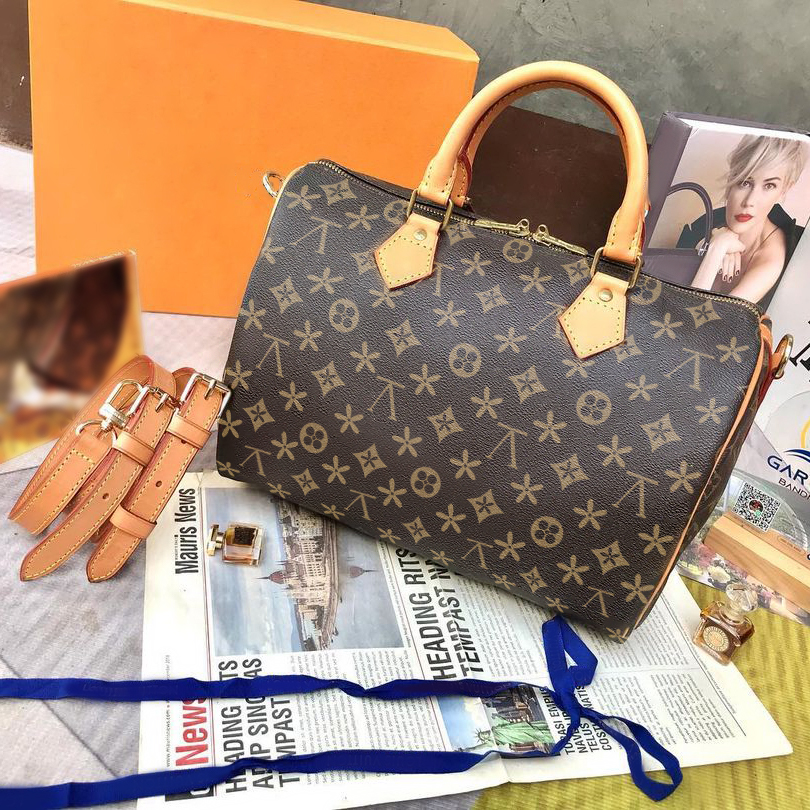 

speedy M41113 3 size 25 30 35 travel clutch bag Womens famous Luxury Designer crossbody pochette mens classic Embossed duffle woman makeup cosmetic bags wallets tote, Damier azur