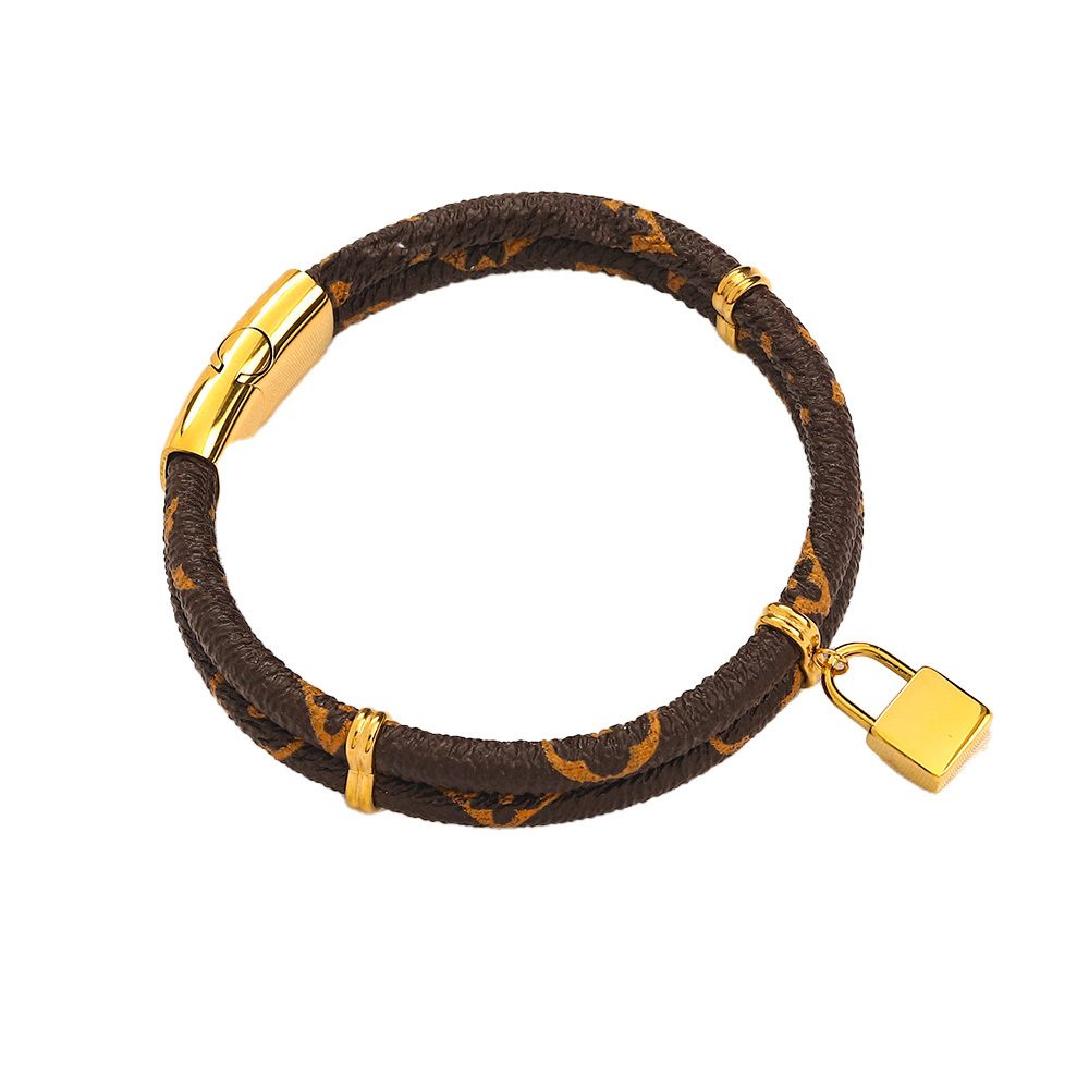 

Designers Lock Pendant Bangle Bracelet Designer Jewelry Bracelet European Brand leather Pendant Necklace 18K Gold-plated Love Letter Family Gifts Bracelet Set