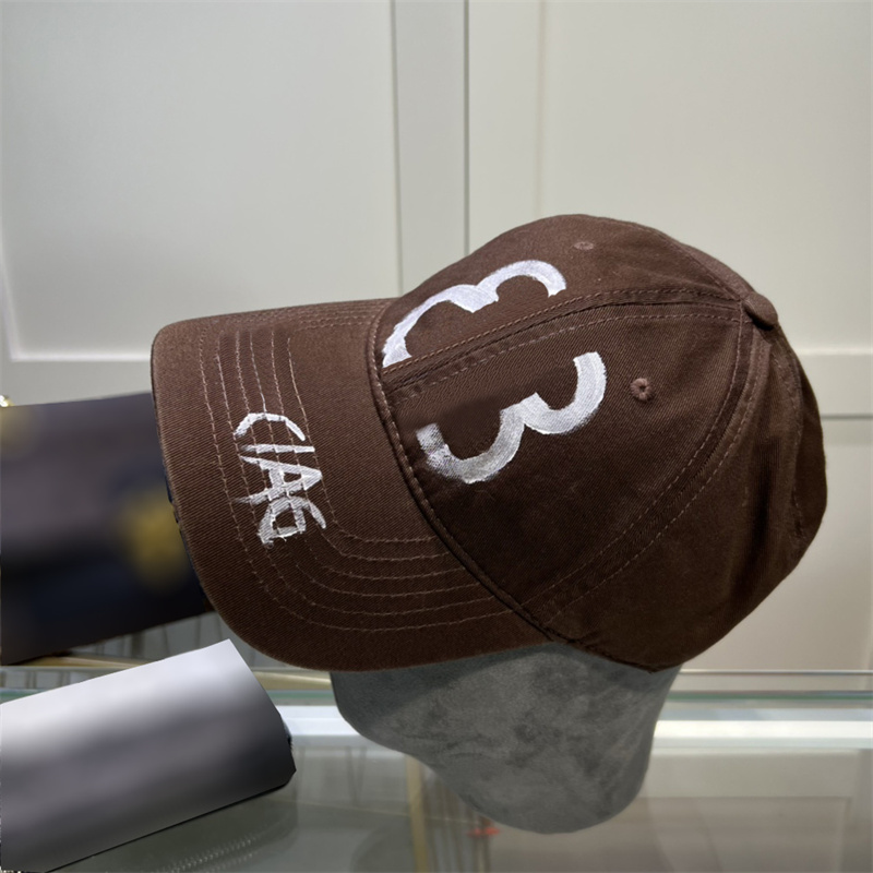 

Men Womens Designer Baseball Caps Girls Luxury Ball Hat Alphabet Graffiti Hat Unisex Casual Sunhat Hiking Caps Cool Casquette 12 Colors, B1