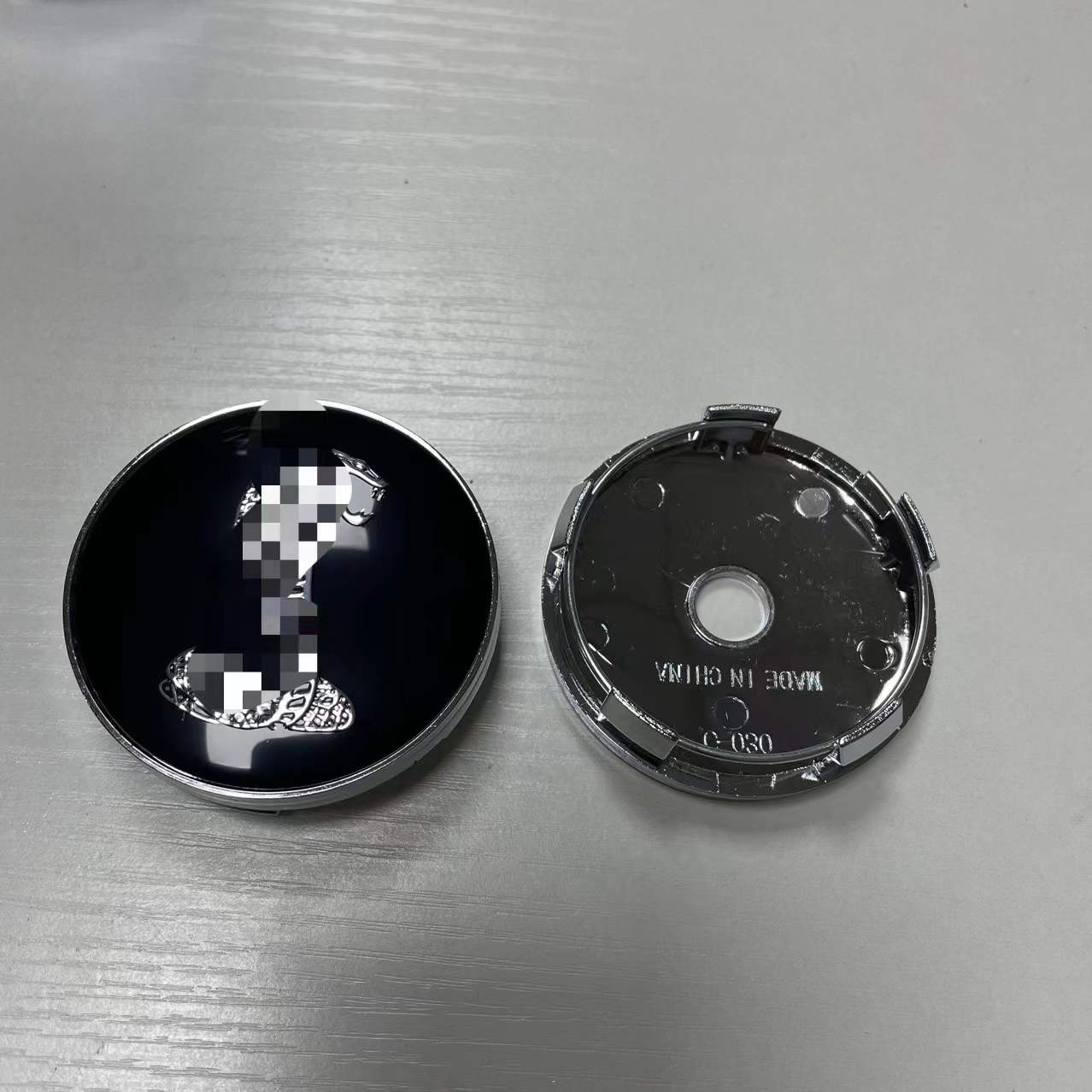 

100PCS 60MM Car Wheel Center Hub Cap Wheel Dust-proof covers Badge for Mustang cobra