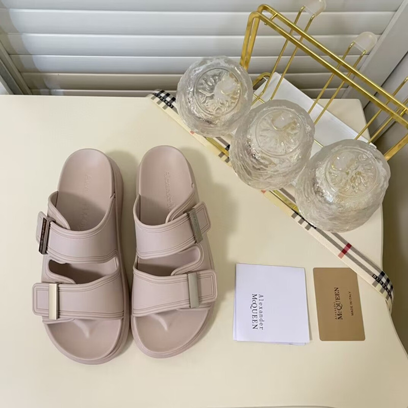

Designer Women Sandals Slipper Sliders Slippers Rubber pool Slide Platform mcqueens Sandal Buckle Summer Shoes Flip flops, Black