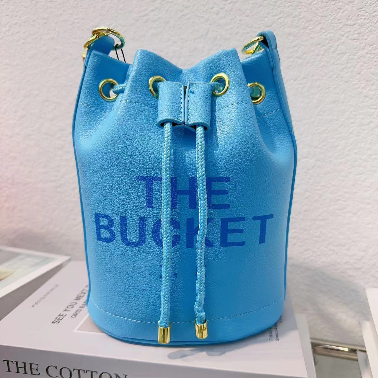 

Luxury bucket bag Alphabet women's new fashion handbag Europe and America diagonal span Messenger Bags mobile phone bag, Orange