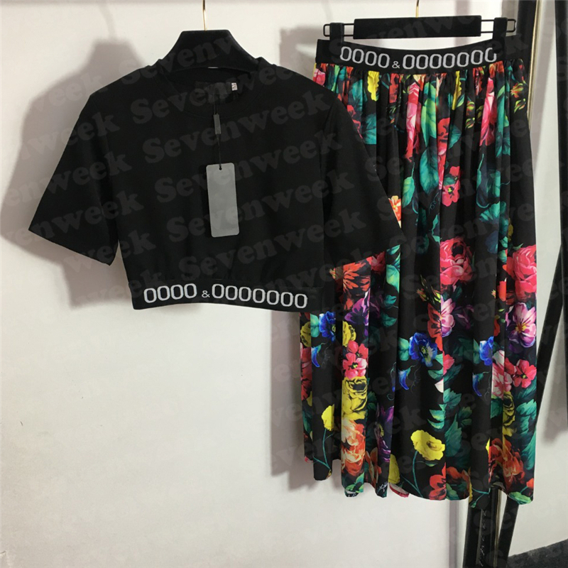 

Women T Shirts Tops Dress Two Piece Sets Letter Ribbon Waist Short Sleeve Tee Flower Print High Waist Pleated Skirts For Lady, Black