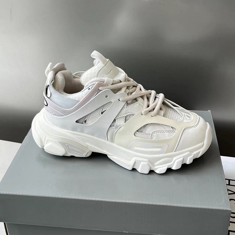 

Shoes Men's Light weight Breathable Heightening Shoes Black White Playground Running Shoes Lace-up Style Shoes no box