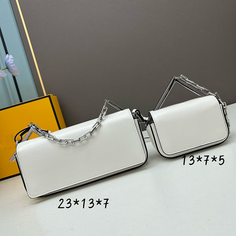 

First Sight Shoulder Bags 2023 Spring Summer Fashion Clutch Bags Silver Chain Letter Handbags Womens Luxurys Crossbody Bags with box size 23cm, Color 7