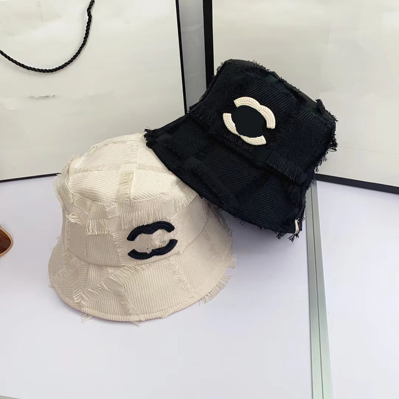 

Women Designers Bucket Hats Letter CH Casquette Bonnet Beanie Luxurys Fedora Fitted Sun Hat Caps