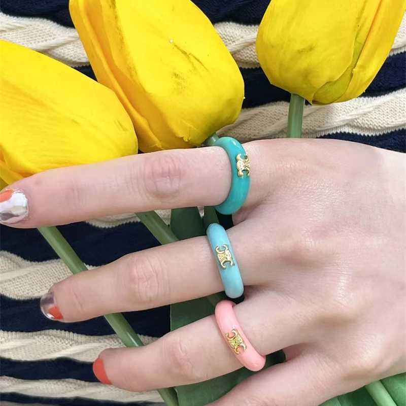 

Designer jewelry French Simple Arc de Triomphe Makaron Ring Light Luxury ins Sweet Cool Wind Network Red Live Female