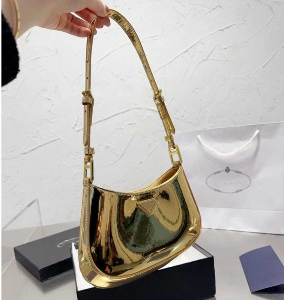 

Evening Bags Women bags hobo handbag cherry bag Fashion Shopping Satchels bottegas bags Glossy patent leather crossbody messenger bags Luxury designer purses, Black