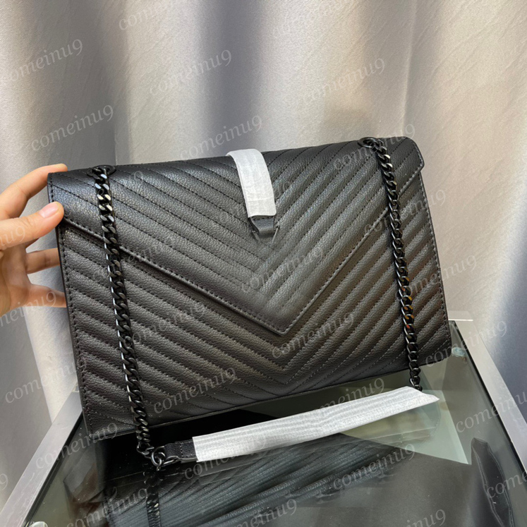 

Women's Soft fetal cowskin envelope messenger bag V lattice Import Genuine Leather crossbody shoulder quilted flap bags black hardware design handbags 31cm top, Black quilted silver hw