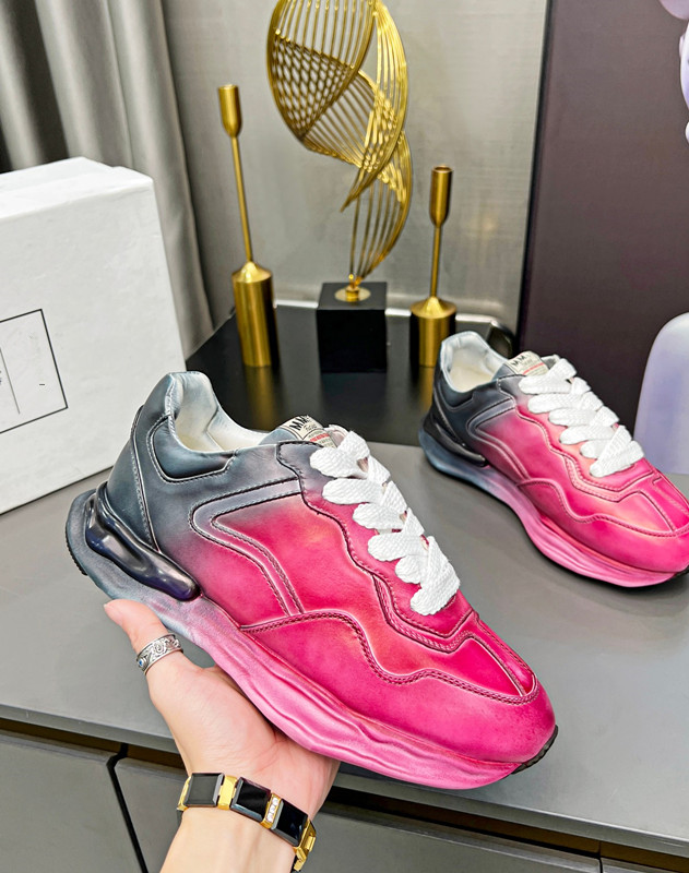 

Casual shoes Mihara Kangyu dissolve shoes mmy2023 new spelling colour gradient colour old daddy shoes leather casual running sports, Red