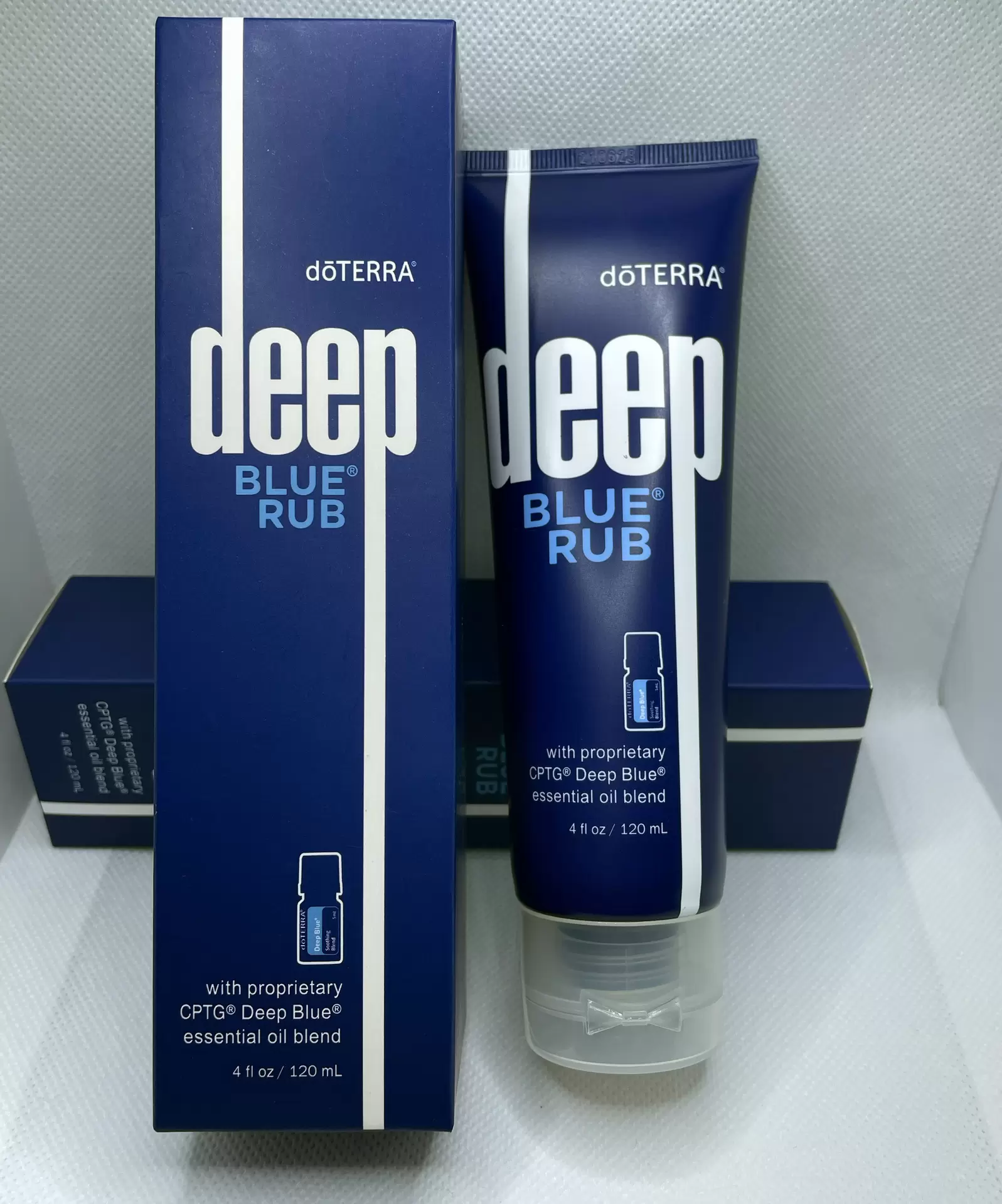 

High Quality Foundation Primer Body Skin Care Deep BLUE RUB Topical Cream Essential Oil 120ml lotions, White