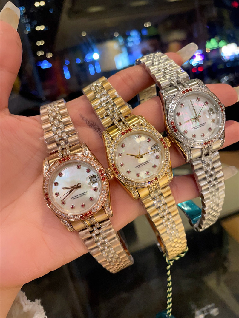 

Women's Watch Five Bead Chain Ruby Pearl Fritillaria Plate Goddess Temperament, Tool