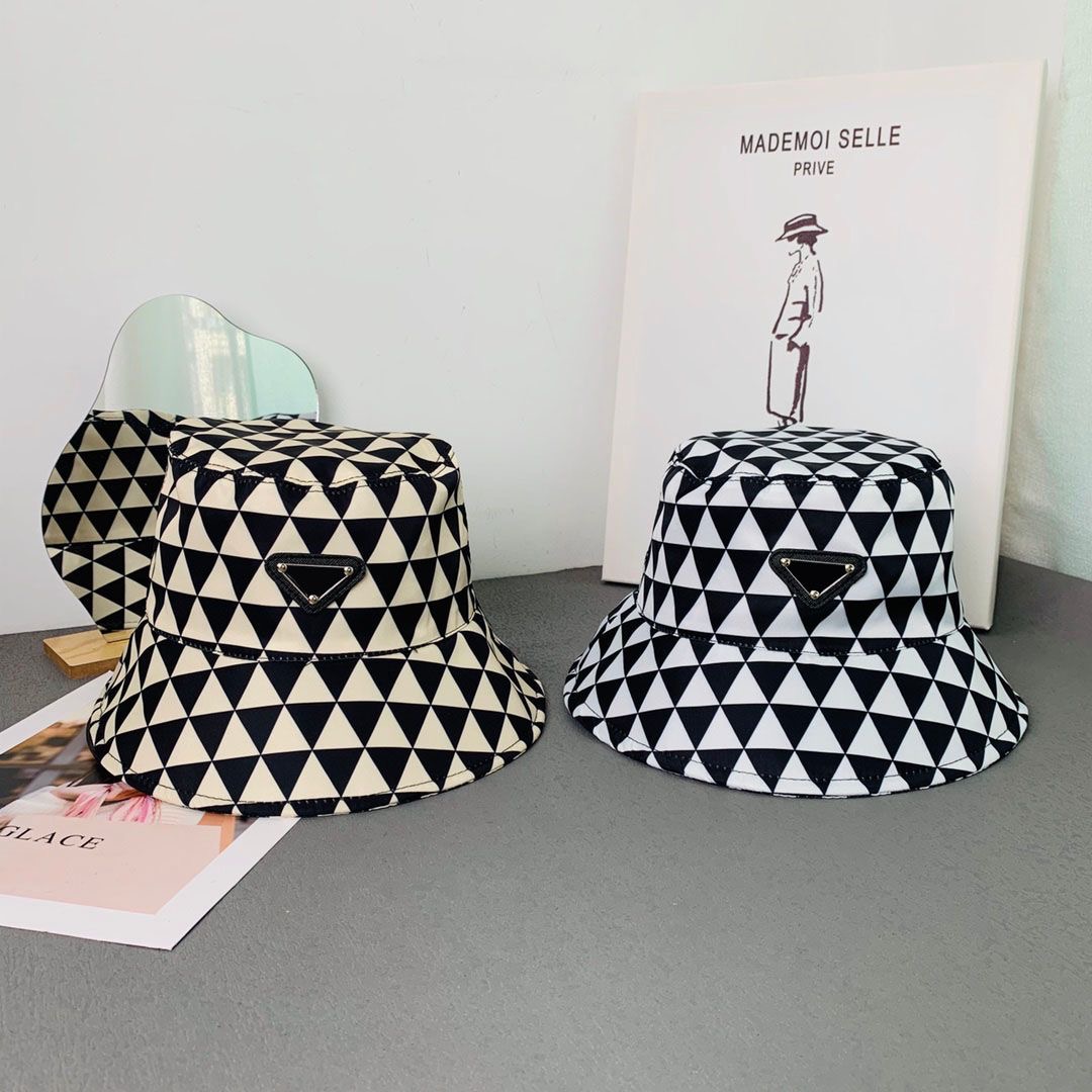 

Women Fashion Designer Bucket Hats Autumn Winter Cotton Triangle Letter beanie Couple Outdoor Sports Plaid bonnet, Brown
